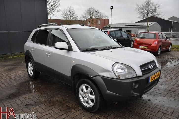 Occasion Hyundai Tucson Dynamiq 141 PK (103 kW) 2005 Grijs SUV