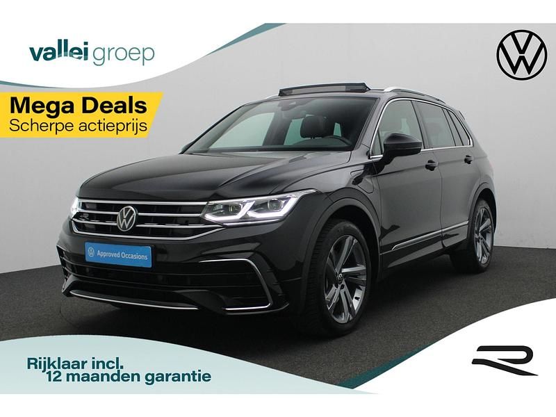 Zwart Gebruikt 2023 VW Tiguan Business+ SUV | € 36.950 (Eerlijke prijs) - Afbeelding 1/4