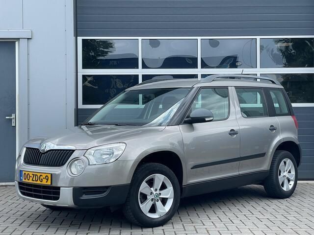 Beige, metallic lak Gebruikt 2011 Skoda Yeti Comfort SUV | € 8.950 (Eerlijke prijs) - Afbeelding 1/4
