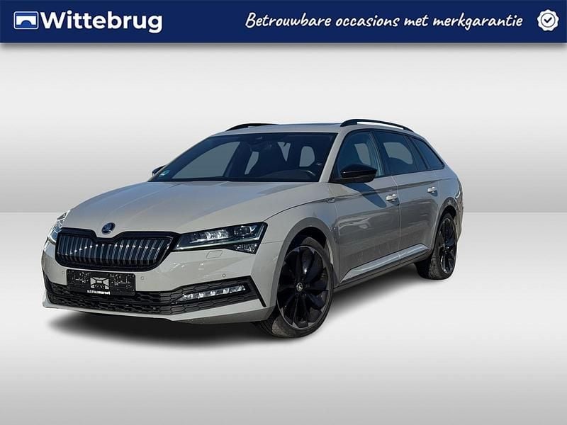 Grijs Occasion 2026 Skoda Superb Business Line Stationwagen | € 31.950 (Super prijs) - Afbeelding 1/1