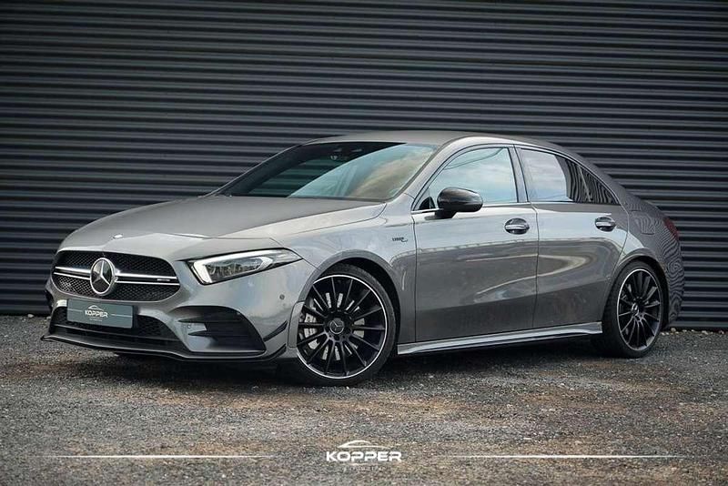 Grijs Gebruikt 2019 Mercedes A35 AMG AMG Sedan | € 33.750 (Eerlijke prijs) - Afbeelding 1/4