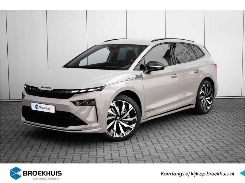 Grijs Gebruikt 2025 Skoda Enyaq iV SportLine SUV | € 52.990 - Afbeelding 1/4