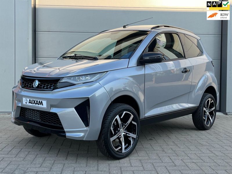 Hatchback Nieuw 2025 Aixam Crossover Premium Hatchback | € 19.905 (Eerlijke prijs) - Afbeelding 1/4