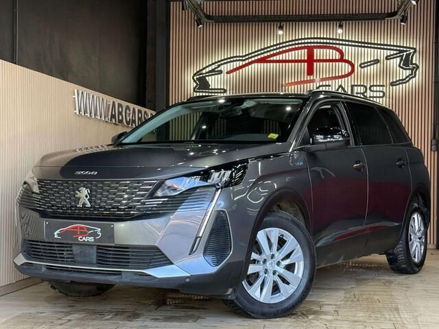 Grijs Gebruikt 2022 Peugeot 5008 MPV | € 21.990 (Eerlijke prijs) - Afbeelding 1/4