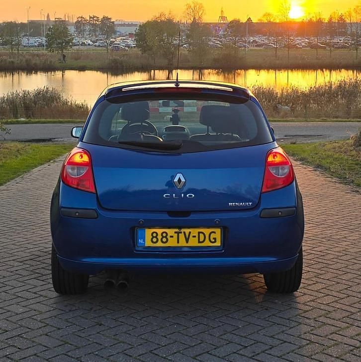 Occasion Renault Clio III Initiale 137 PK (100 kW) 2007