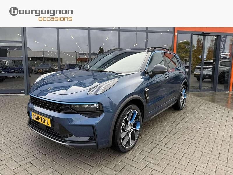 Blauw Gebruikt 2023 Lynk & Co 01 SUV | € 28.850 (Eerlijke prijs) - Afbeelding 1/4