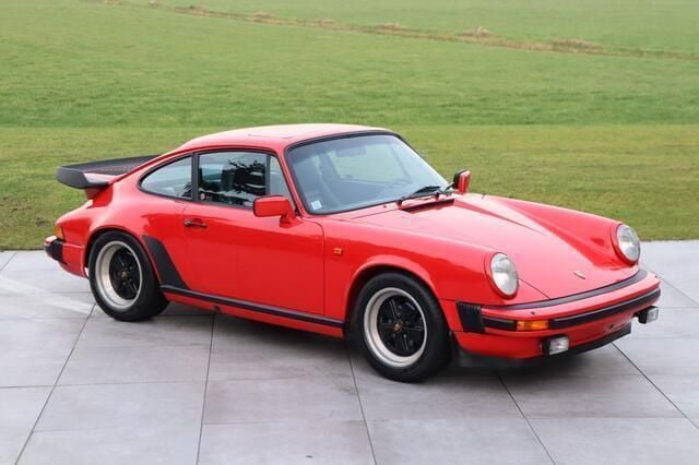Rood Gebruikt 1982 Porsche 911 Coupé | € 75.000 - Afbeelding 1/4