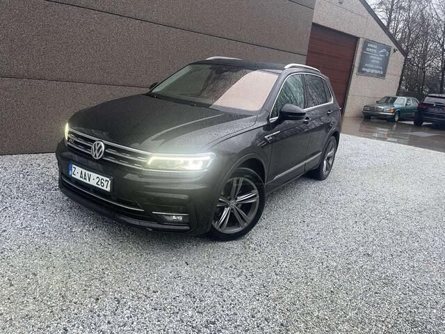 Zwart Gebruikt 2018 VW Tiguan R-line SUV | € 21.990 (Super prijs) - Afbeelding 1/4