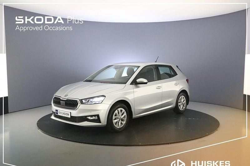 Zilver Gebruikt 2023 Skoda Fabia Ambition Hatchback | € 19.900 (Goede deal) - Afbeelding 1/4