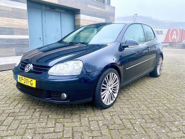 Occasion VW Golf IV 102 PK (75 kW) 2005 Blauw Hatchback