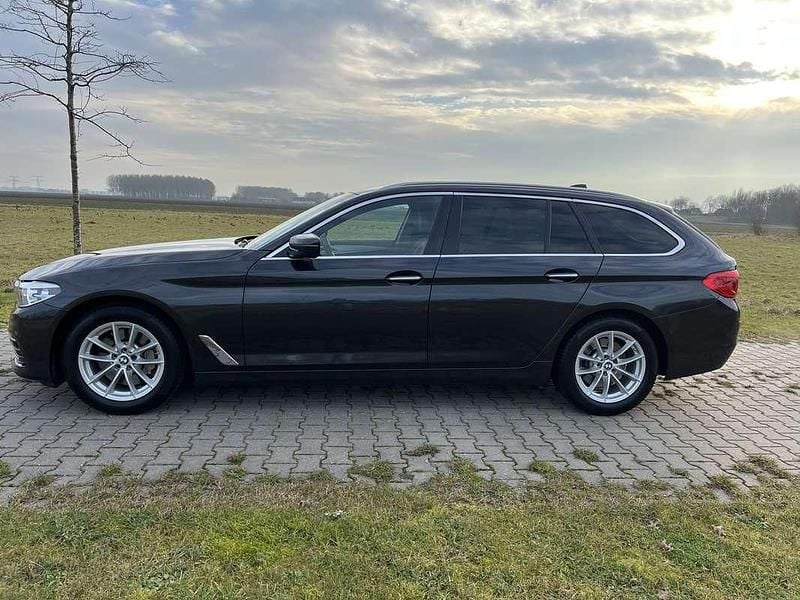 Occasion BMW 530 Executive 252 PK (185 kW) 2017 Grijs Stationwagen