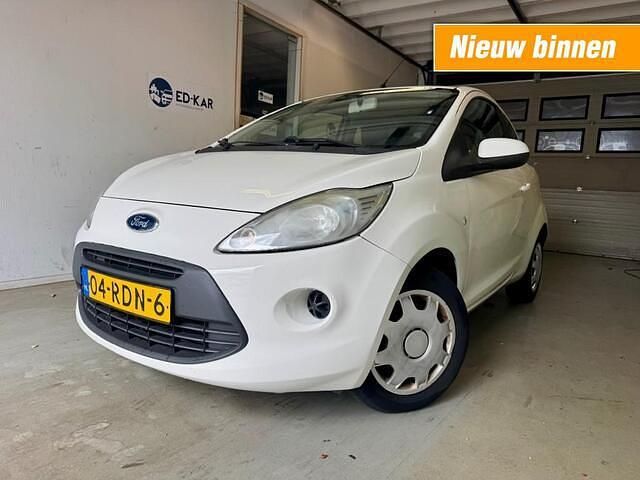 Wit Gebruikt 2011 Ford Ka Hatchback | € 2.995 (Eerlijke prijs) - Afbeelding 1/4