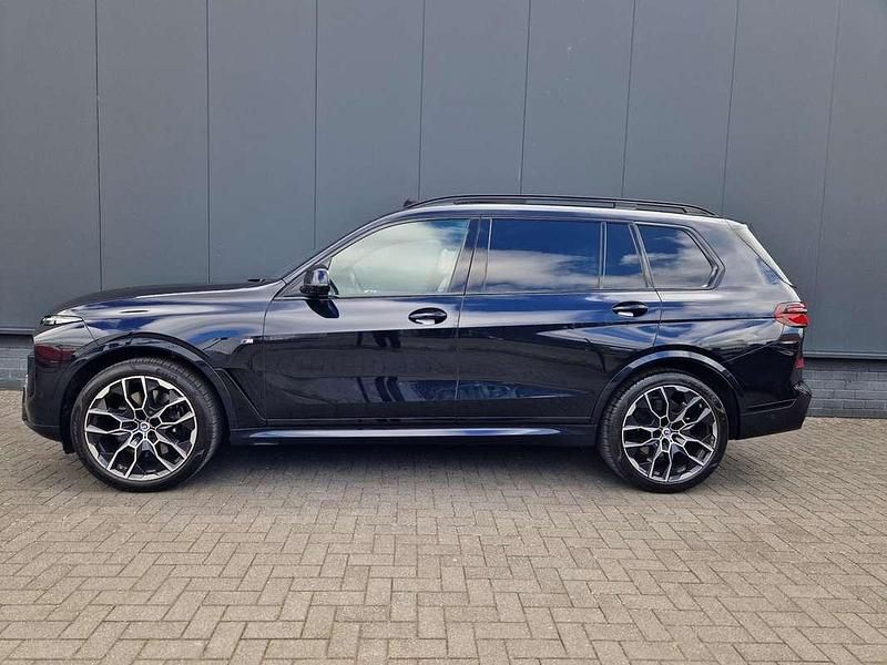 Occasion BMW X7 M Sport 340 PK (250 kW) 2022 Zwart, metallic lak SUV