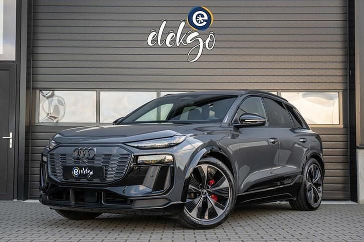 Nieuw 2024 Audi SQ6 e-tron SUV | € 89.950 - Afbeelding 1/1