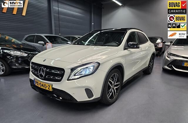 Wit Gebruikt 2017 Mercedes GLA180 Premium Plus SUV | € 22.995 (Duur) - Afbeelding 1/4