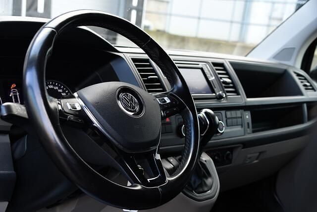 Occasion VW T6 Black Edition 204 PK (150 kW) 2017 Zwart Van