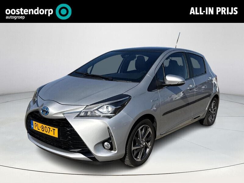 Grijs Gebruikt 2017 Toyota Yaris Hybrid Premium Hatchback | € 15.950 (Eerlijke prijs) - Afbeelding 1/4