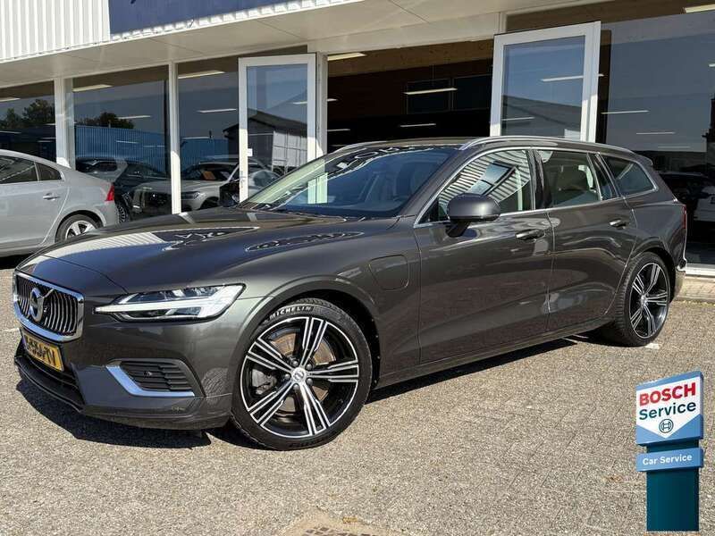 Grijs Gebruikt 2021 Volvo V60 Inscription Stationwagen | € 30.950 (Super prijs) - Afbeelding 1/3