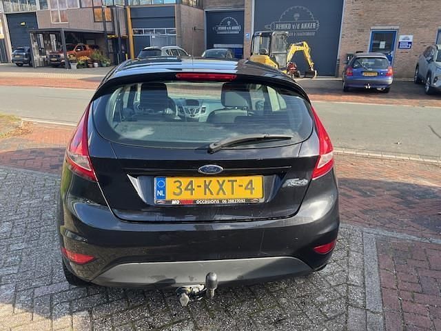 Occasion Ford Fiesta Limited 60 PK (44 kW) 2010 Zwart (metallic) Hatchback