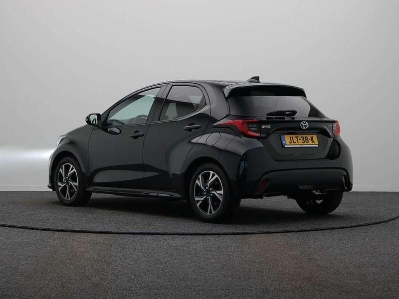 Nieuw Toyota Yaris Hybrid 116 PK (85 kW) 2025 Zwart Hatchback
