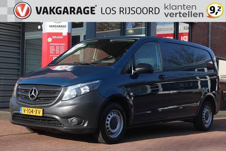 Blauw (metallic) Occasion 2019 Mercedes Vito Van | € 10.500 (Super prijs) - Afbeelding 1/4