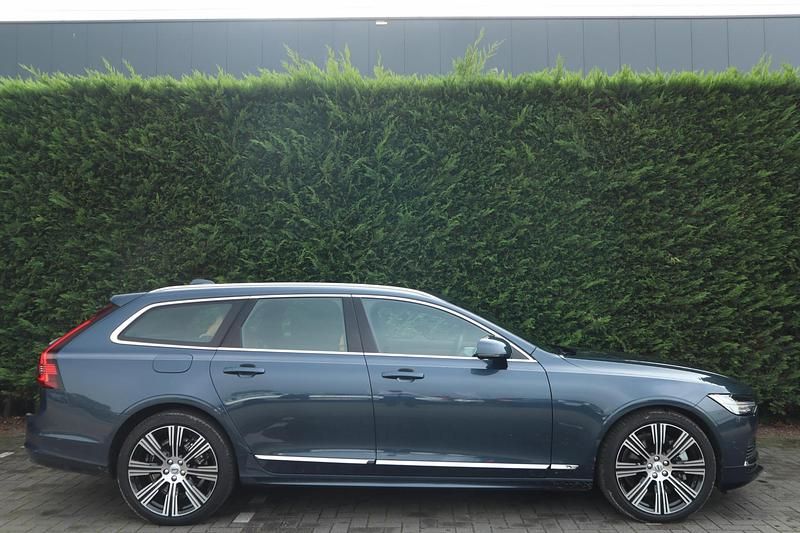 Occasion Volvo V90 Ultra 350 PK (257 kW) 2025 Blauw Stationwagen