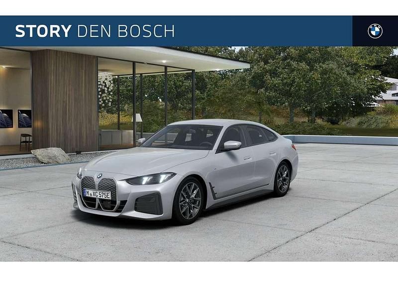 Grijs Nieuw 2025 BMW i4 M Sport Sedan | € 65.216 - Afbeelding 1/4