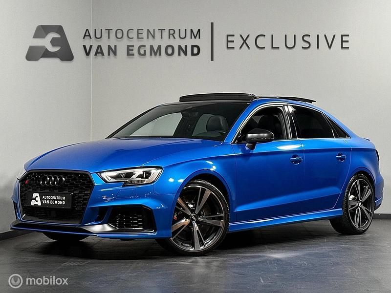 Occasion Audi RS3 Comfort 400 PK (294 kW) 2019 Blauw (metallic) Sedan