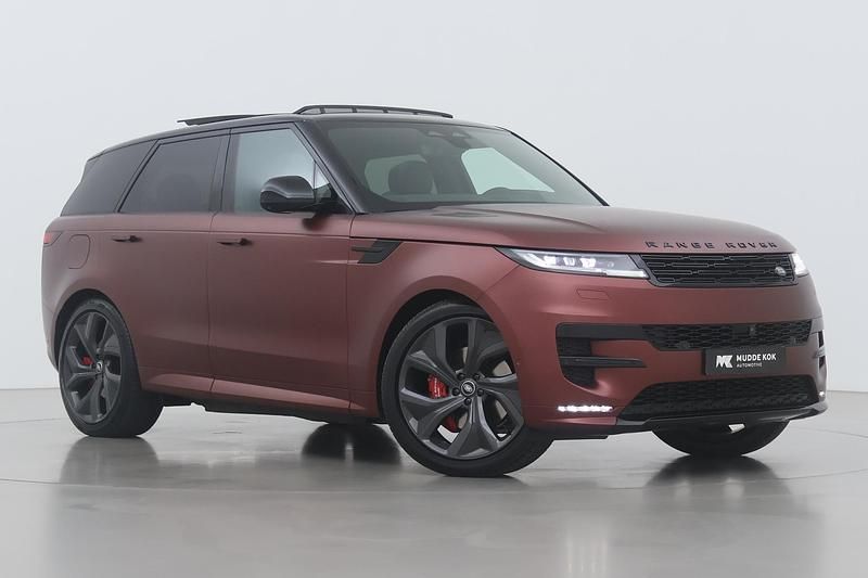 Bruin Gebruikt 2025 Land Rover Range Rover Sport Black Edition SUV | € 143.900 - Afbeelding 1/1