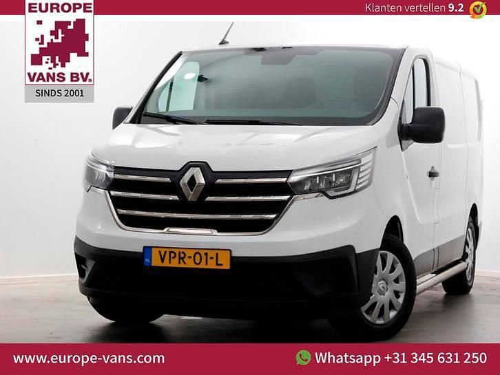 Wit Occasion 2022 Renault Trafic Komfort MPV | € 15.950 (Super prijs) - Afbeelding 1/4