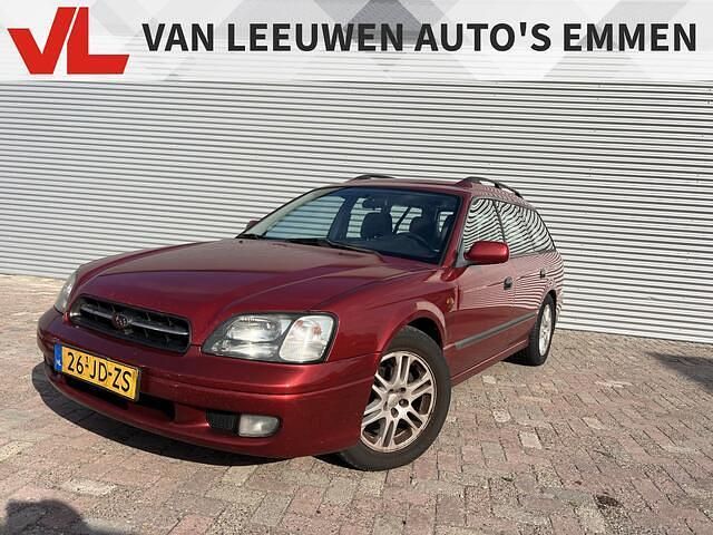 Rood, metallic lak Gebruikt 2002 Subaru Legacy Stationwagen | € 3.248 - Afbeelding 1/3