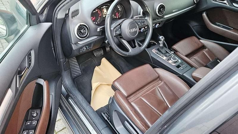 Occasion Audi A3 Sportback 116 PK (85 kW) 2018 Grijs Hatchback