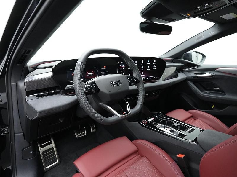 Nieuw Audi e-tron Basis 369 kW (503 PK) 2026 Zwart SUV