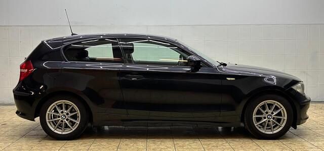 Occasion BMW 118 143 PK (105 kW) 2010 Zwart Hatchback