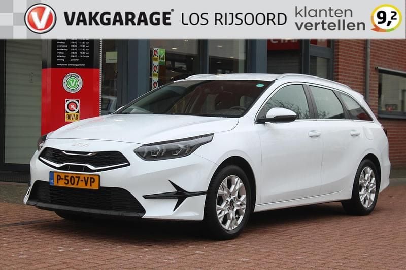 Wit Occasion 2022 Kia Ceed Sportswagon Stationwagen | € 16.295 (Goede deal) - Afbeelding 1/4