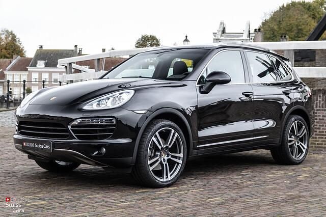 Zwart Occasion 2011 Porsche Cayenne SUV | € 39.995 (Duur) - Afbeelding 1/3