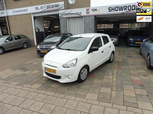 Wit Gebruikt 2013 Mitsubishi Space Star Inform Hatchback | € 6.900 (Iets duurder) - Afbeelding 1/4