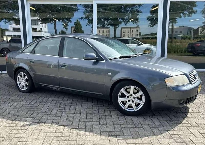 Grijs Gebruikt 2004 Audi A6 Proline Sedan | € 2.400 (Goede deal) - Afbeelding 1/4