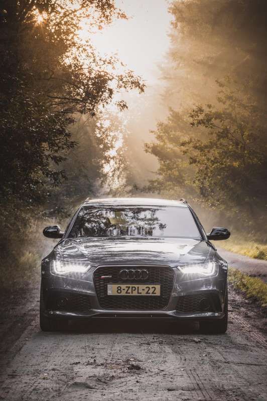 Grijs Gebruikt 2014 Audi RS6 Stationwagen | € 52.500 (Iets duurder) - Afbeelding 1/4