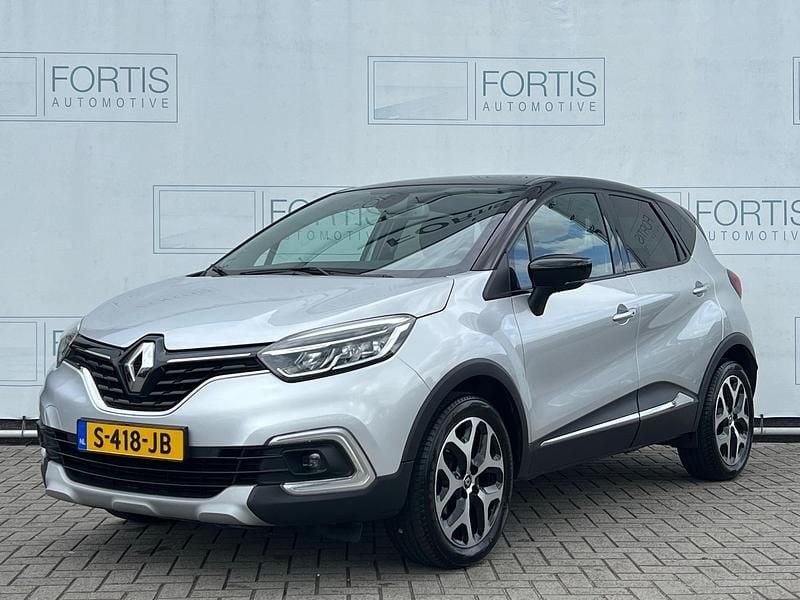 Grijs Gebruikt 2019 Renault Captur Intens SUV | € 13.200 (Eerlijke prijs) - Afbeelding 1/4