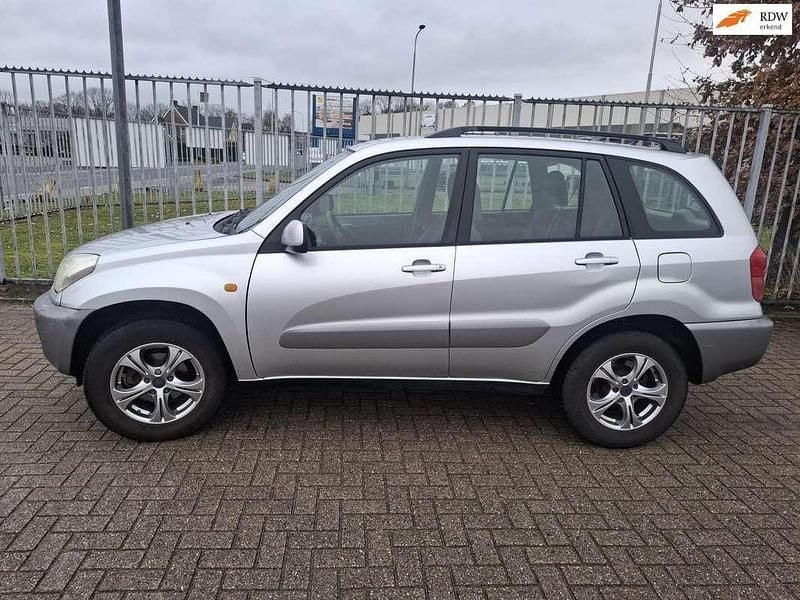 Grijs Occasion 2001 Toyota RAV4 Luna SUV | € 2.800 (Eerlijke prijs) - Afbeelding 1/4