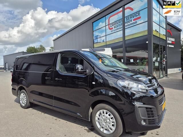 Zwart Occasion 2023 Citroën Jumpy MPV | € 20.195 (Goede deal) - Afbeelding 1/4