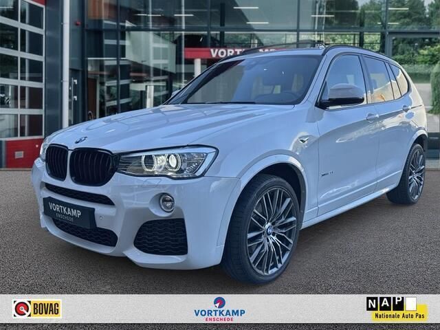 Wit Occasion 2017 BMW X3 M Sport SUV | € 31.950 - Afbeelding 1/4