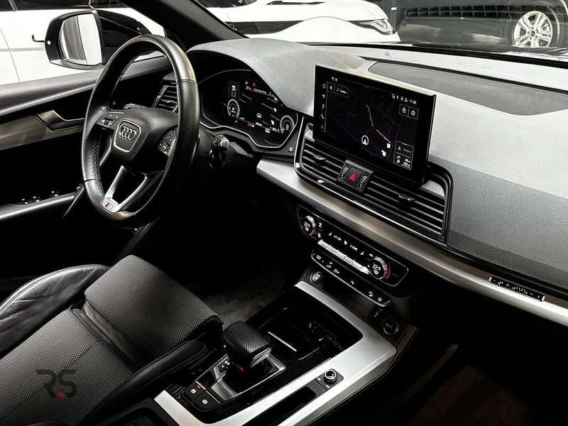 Occasion Audi Q5 Sportback S-Line 299 PK (219 kW) 2021 Zwart (metallic) SUV