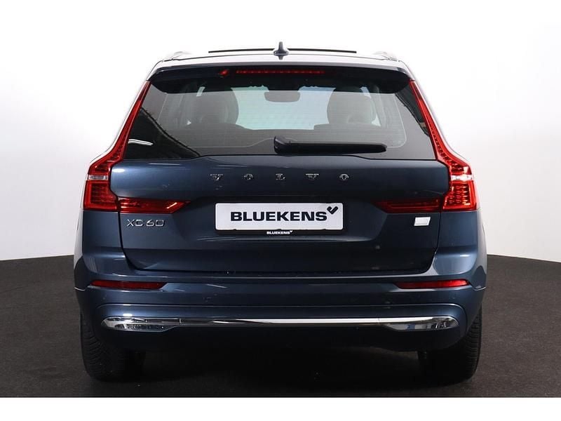 Occasion Volvo XC60 Core 350 PK (257 kW) 2023 Blauw SUV