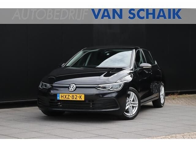 Zwart Gebruikt 2021 VW Golf VIII Life Hatchback | € 19.850 (Goede deal) - Afbeelding 1/4