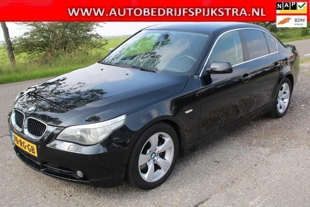 Zwart Gebruikt 2005 BMW 530 Executive Sedan | € 4.350 (Super prijs) - Afbeelding 1/4