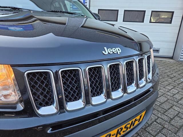 Occasion Jeep Compass 156 PK (114 kW) 2011 Zwart (metallic) SUV