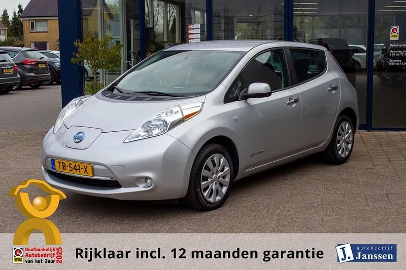 Grijs Gebruikt 2015 Nissan Leaf Visia Hatchback | € 5.840 (Eerlijke prijs) - Afbeelding 1/4