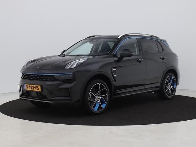 Zwart Gebruikt 2022 Lynk & Co 01 SUV | € 22.700 (Goede deal) - Afbeelding 1/3